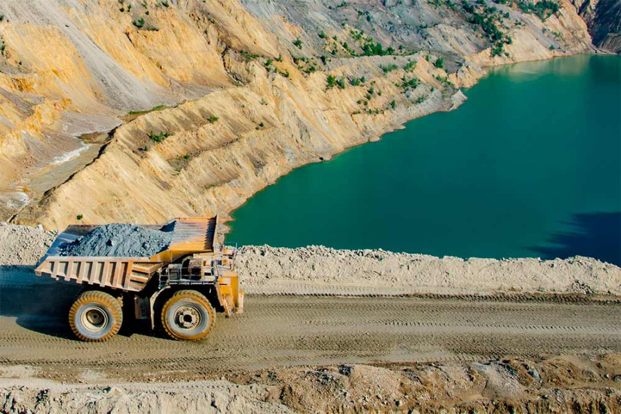 Usach propone tecnología de bajo impacto ambiental para descontaminar las aguas residuales a nivel industrial